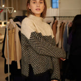 Filomena | Jersey de cuello alto con delicado tejido de lujo