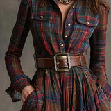 Beatriz · Vestido ancho cuadrado con cinturón