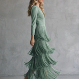 Clara · Vestido elegante con mangas de flecos