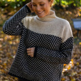 Filomena | Jersey de cuello alto con delicado tejido de lujo