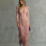 Clara · Vestido elegante con mangas de flecos