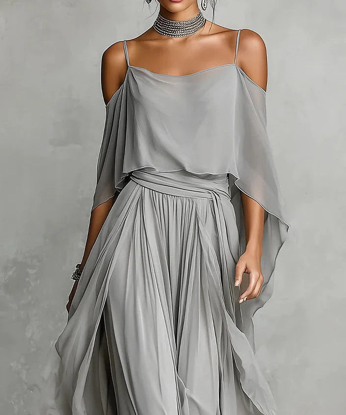 Carla | Conjunto fluido gris con top de tirantes y pantalón ligero