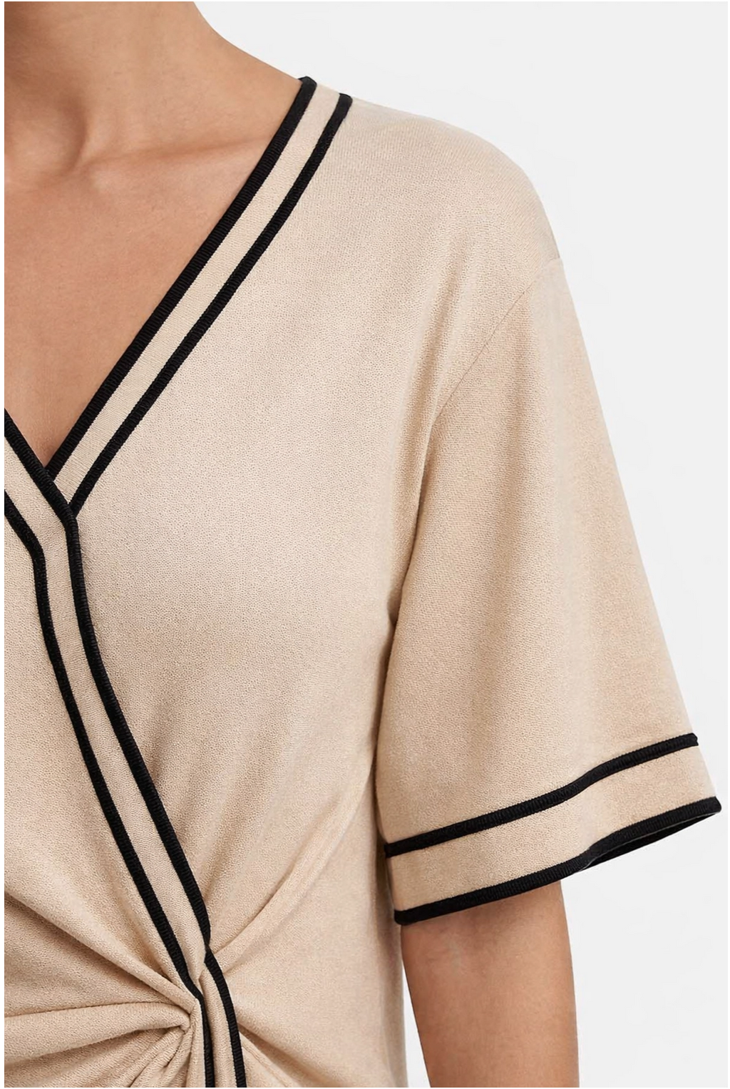 Maxi Riviera – Elegancia Minimalista