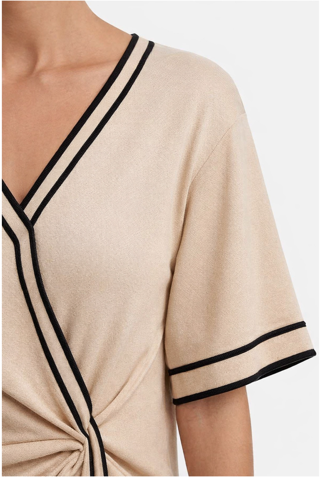 Maxi Riviera – Elegancia Minimalista